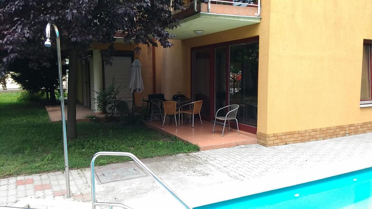 Jenny Apartman Siófok Exteriör bild